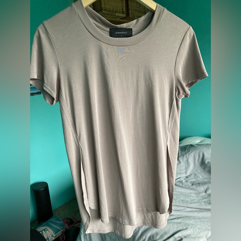 Very soft taupe Tshirt